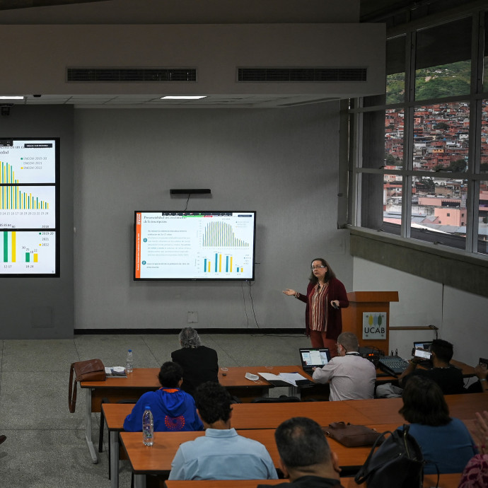 Budapesten kiemelkedően jó a magasan képzett fiatalok aránya, de a keleti országrész brutálisan le van szakadva