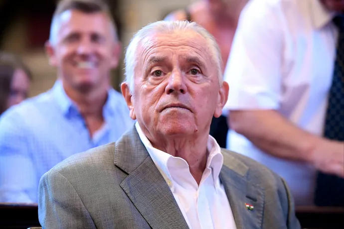 Mészöly Kálmán meggyógyult a koronavírusból