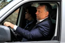 Mi van Orbán Viktor rezsijével és Kocsis Máté aranyhalaival?