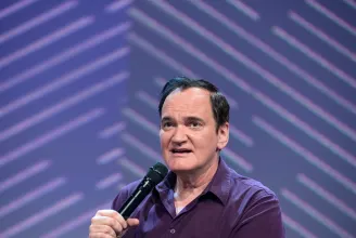 Tarantino elhalasztotta utolsó filmjét, hogy tévés minisorozatot rendezhessen