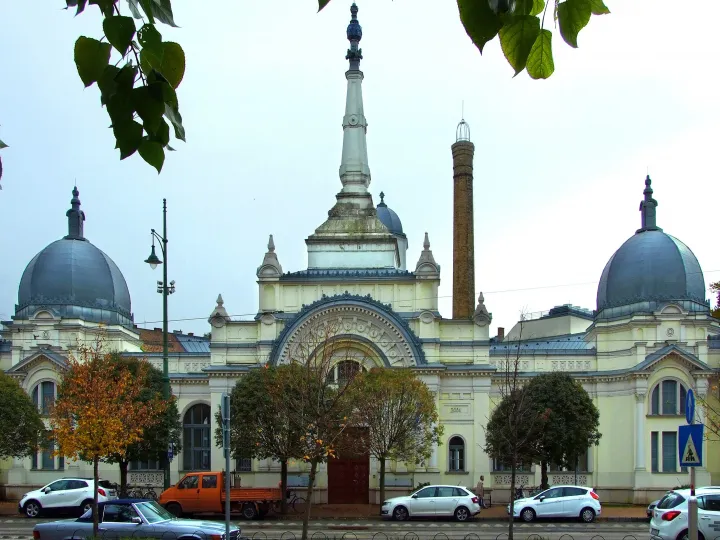 A török építészeti elemekkel is díszített szegedi Anna Fürdő épülete a Tisza Lajos körúton – Fotó: Jászai Csaba / MTI bizományosi