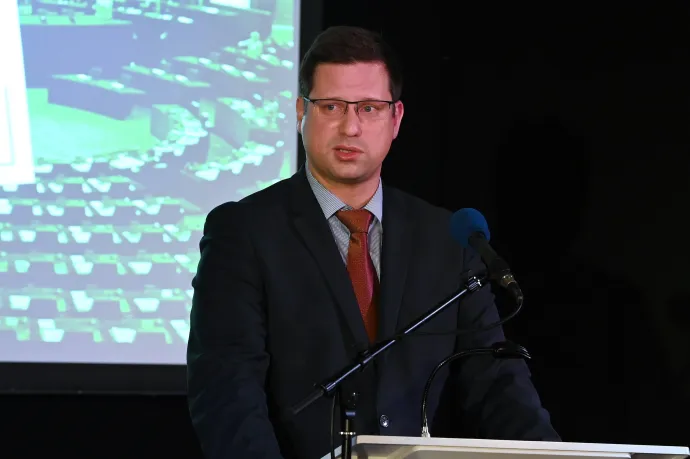 Gulyás: Magyarország a példa arra, hogy egy konzervatív kormányzás is sikeres lehet