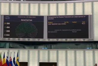 EP resolution declares Russia a terrorist state, Fidesz MEPs in room but didn't vote