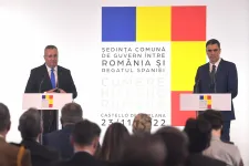 Hamarosan kettős állampolgárok lehetnek a románok Spanyolországban