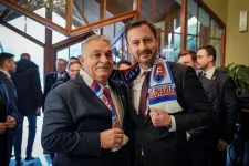 Orbán elismerte Szlovákiát – sálilag