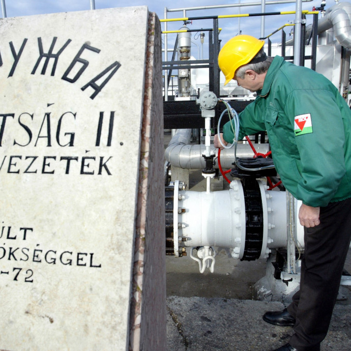 Néha nem jön az olaj, megint látszik a Barátság vezeték kockázata