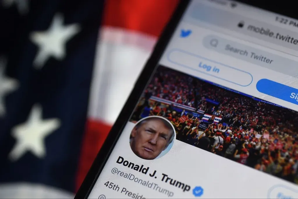 Egyesével hitelesítik a Twitter-profilokat Egyesével hitelesítik a Twitter-profilokat
