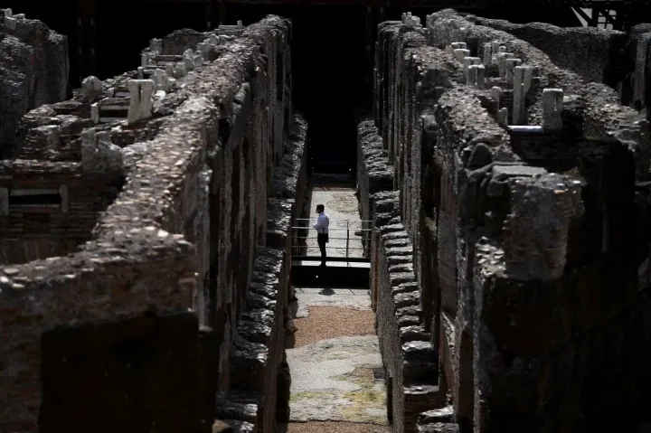 Ókori római nasit találtak a Colosseum alatt