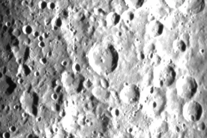 Japán műhold készített remek felvételeket a Hold túloldaláról