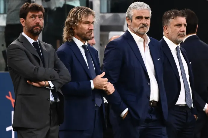 Lemondott a Juventus teljes igazgatótanácsa, köztük a klublegenda Pavel Nedvěd is