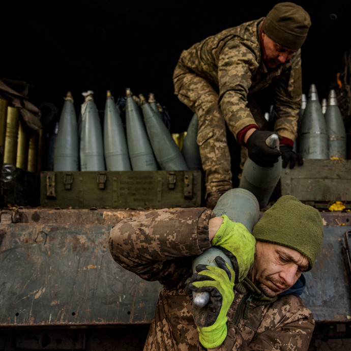 A hidegháború óta nem pörgött annyira Kelet-Európa fegyveripara, mint most