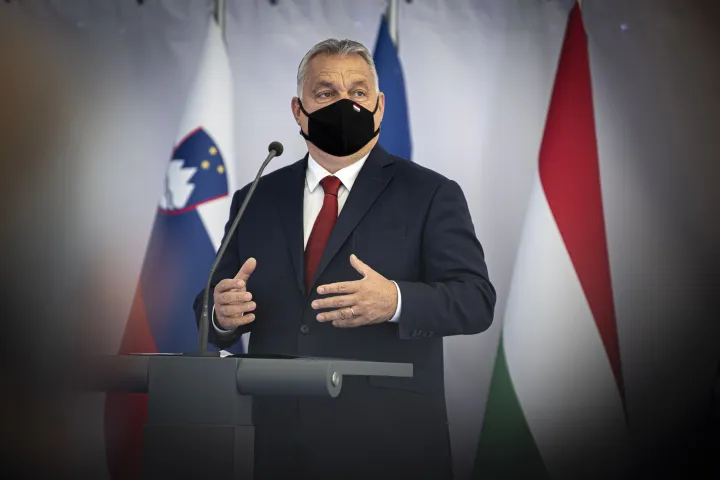 Orbán Viktor miniszterelnök beszél a 2 x 400 kV-os Cirkovce–Pince-távvezeték alapkőletételén 2020-ban – Fotó: Benko Vivien Cher / Miniszterelnöki Sajtóiroda