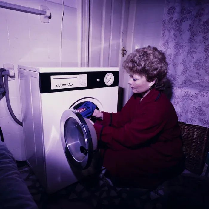 Automatic mosógép, 1988 – Dolgozó Nő / Minerva Archívum