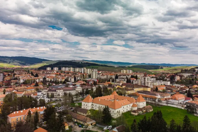 Közel ezer fővel csökkent Hargita megye lakossága az év első felében