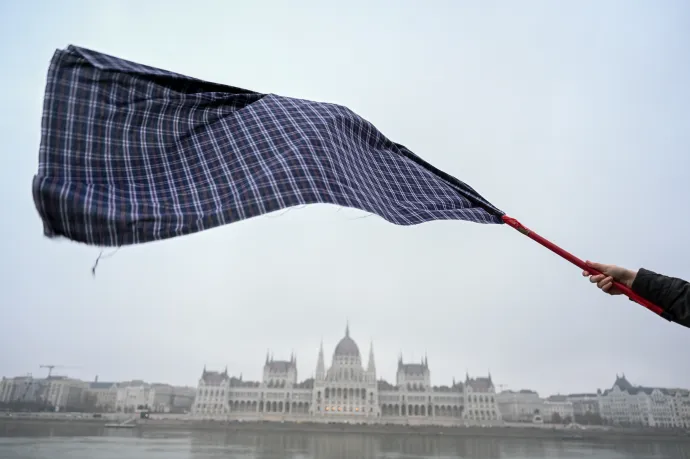 Tanítási szünet, ülősztrájkoló diákok – folytatódik a tiltakozás az oktatás helyzete miatt