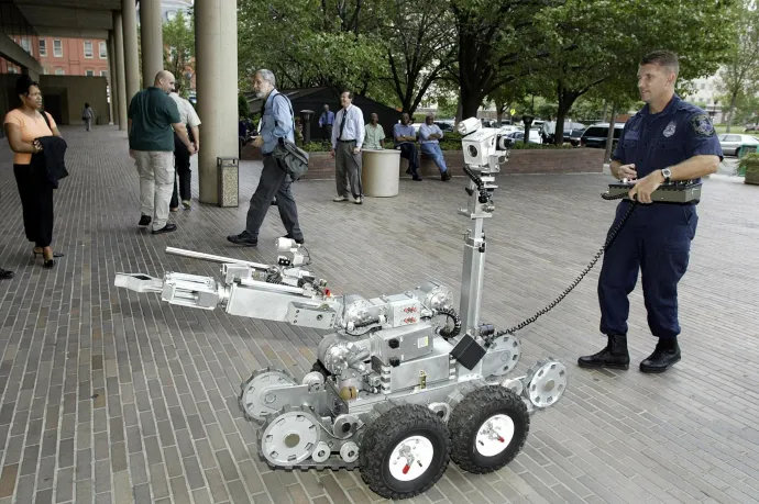 Alighogy megszavazták, máris visszavonták a fegyveres rendőrségi robotok engedélyezését San Franciscóban