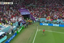 Egy nem létező szabály miatt nem mert társaival ünnepelni a portugál Bernardo Silva az első gól után