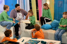 Magyarországon elképzelhetetlen, a szlovénok megcsinálják: kicsavarják a politikusok kezéből a közmédiát