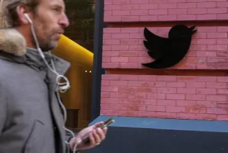 Egy újságíró szerint a Twitter feketelistára tette a nemkívánatos felhasználókat