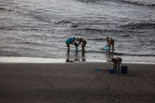 Mikroműanyag-eső hullott Új-Zélandon, eddig valószínűleg alábecsülték a kutatók a jelenlétüket a légkörben