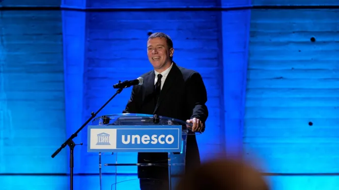 Demeter András István Párizsban, az UNESCO nagytermében egy kultúrdiplomáciai eseményen, 2022. nov. 23-án – Fotó: Romania at UNESCO