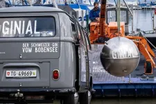 Ginnel teli acélgolyót loptak el a Boden-tó fenekéről