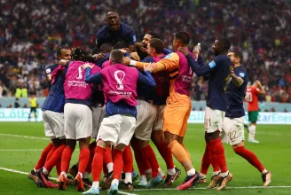 Foci-vb-elődöntő: Franciaország–Marokkó 2-0