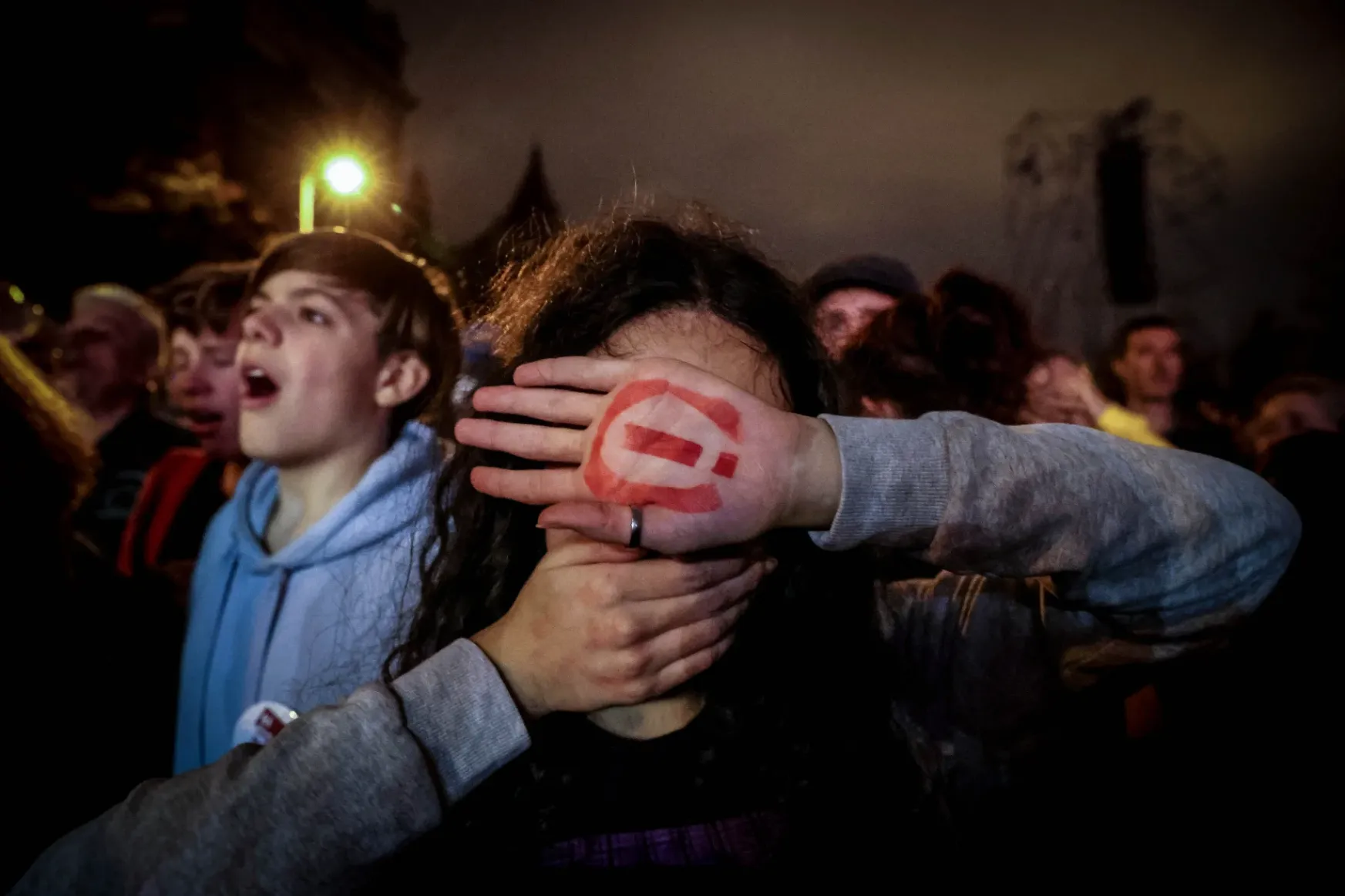 A figyelmeztető sztrájktól a kirúgásokon át a tízezres tüntetésekig – képeken a magyar oktatás legmozgalmasabb éve