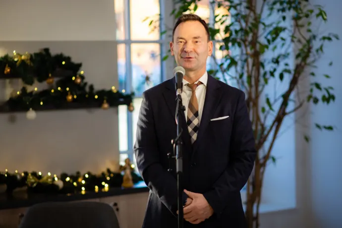 Tavaszig még biztosan letartóztatásban marad az adócsalással vádolt gyömrői polgármester