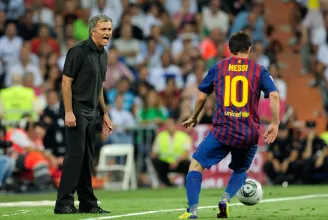 Mourinho: Ha Messi is ott van, akkor nem csak két csapat játszik