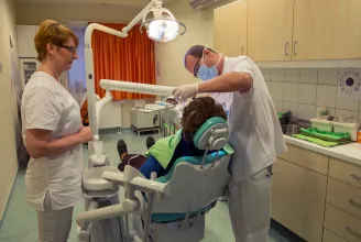 A fogorvosi praxisok finanszírozásán is változtatna a Belügyminisztérium