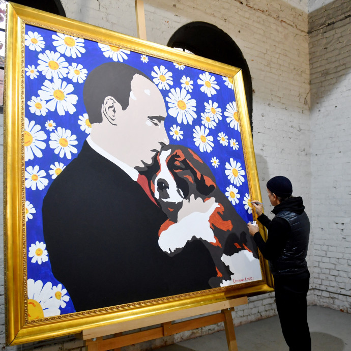 Oroszország 2022-re szimpatikusabb lett a kormánypártiaknak, mint a Nyugat