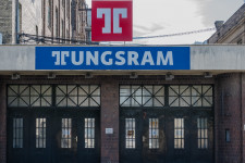 Mindenkit kirúgtak, de a cég szerint így járnak jobban a Tungsram dolgozói