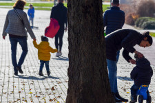 Mennyire lehet itthon gazdaggá válni úgy, hogy valaki örököl a szüleitől?
