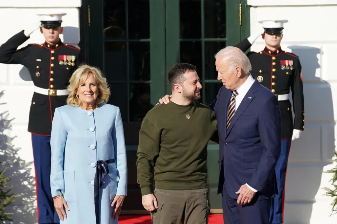 Nagy megtiszteltetés a Fehér Házban lenni – Zelenszkij Washingtonban tárgyal Bidennel