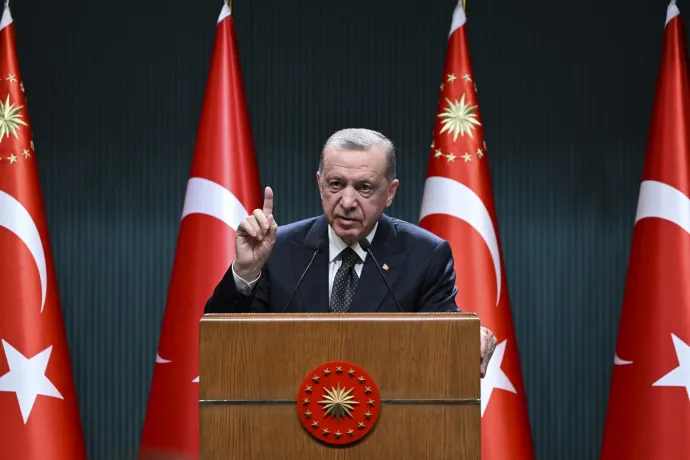 Háború, leszámolás, fenyegetőzés – Erdoğan tényleg bármit megtesz az elnökség megtartásáért