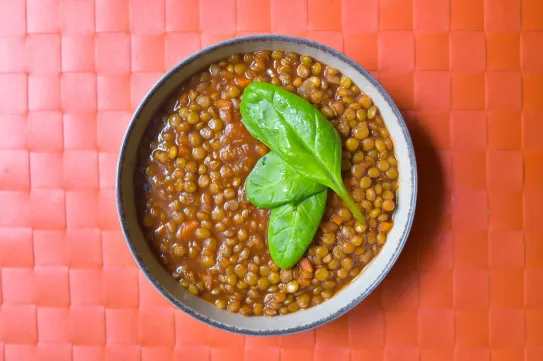 Elronthatatlan receptek, kezdőknek: újévi lencsefőzelék, háromféleképpen