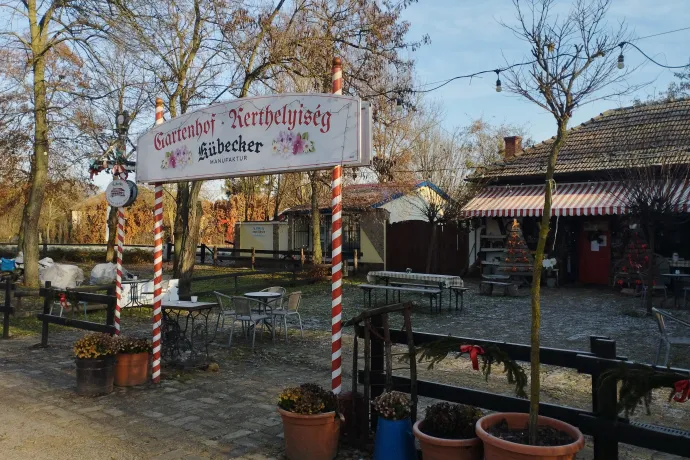 A falu önkormányzati kisvállalkozása, a Kübecker Manufaktur étterem – Fotó: Móra Krisztina / Telex