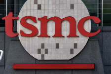 Kétezer milliárd dollár bánná, ha Tajvannak baja esne