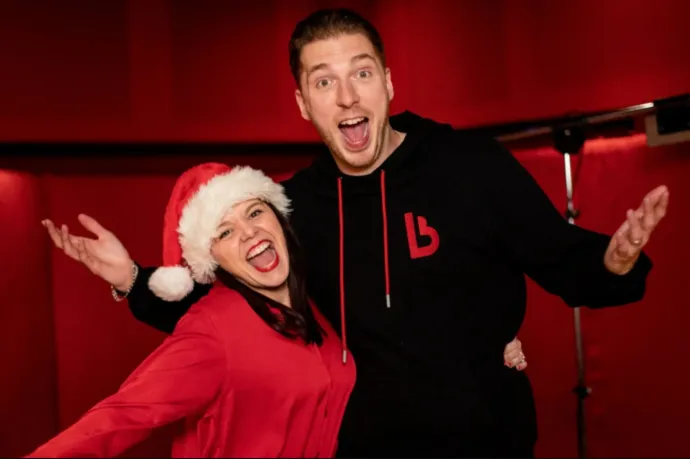 Egy brit youtuber megcsinálta azt, ami a Beatlesnek és a Spice Girlsnek sem sikerült