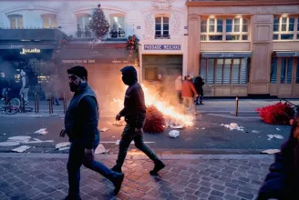 Zavargások törtek ki Párizsban, miután hárman meghaltak egy lövöldözésben