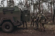 Lavrov: Az ukránok adják át a négy, félig elfoglalt régió maradékát, vagy az orosz hadsereg foglalja el azokat