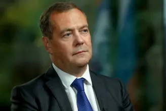 Medvegyev őrült jóslatokkal állt elő 2023-ra: Magyarország és Lengyelország osztozik majd Nyugat-Ukrajnán