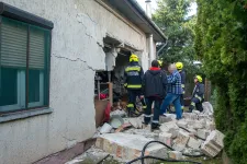 Felrobbant egy kazánház karácsonykor Budapesten, kidőlt az ikerház fala