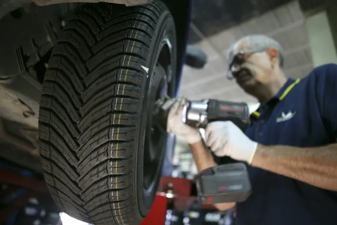 Több mint 2200 lej volt a különbség a Szeben és Hargita megyei bruttó átlagbérek között októberben