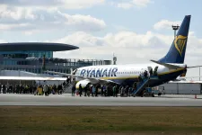 Kényszerleszállást hajtott végre a Ryanair Bukarestbe tartó gépe Budapesten