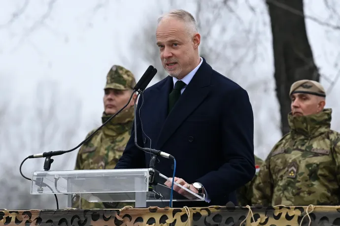 Magyarország a GDP két százalékát katonai kiadásokra fordítja jövőre