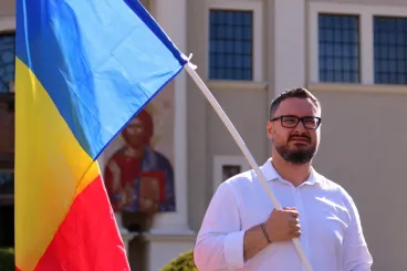 „Itt nem Magyarország, itt Románia, oké?” – Dan Tanasă és az RMDSZ egymásnak estek a képviselőházban