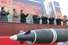 Atomfegyverei tömeggyártására készül Kim Dzsongun, az észak-koreai rezsim vezetője