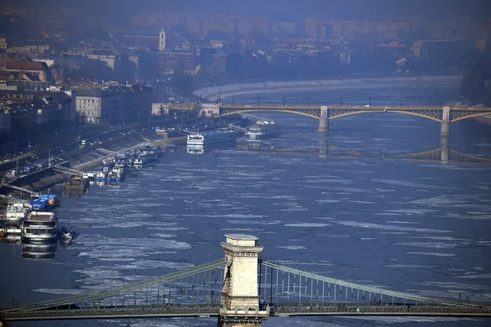 Szmog Budapest fölött 2017 januárjában – Fotó: Attila Kisbenedek / AFP or licensors